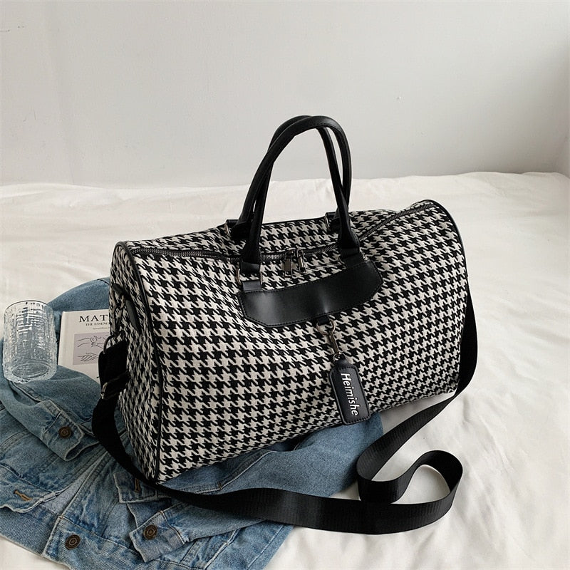 Travel Duffle Bag Large Capacity Women fitness Sports Bag Dry and Wet Luxury hand Luggage bag Female designer Weekend bag travel