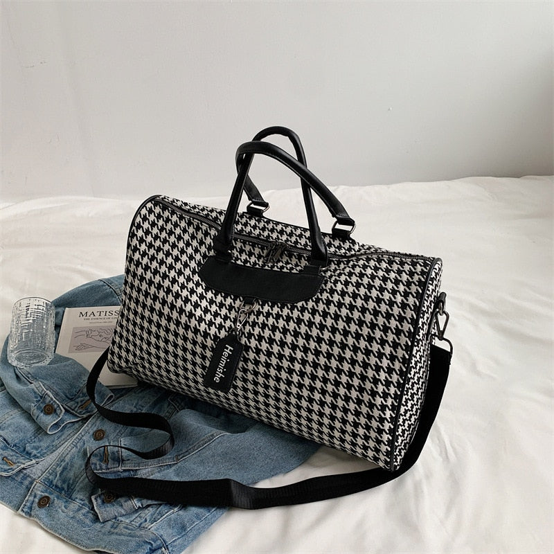 Travel Duffle Bag Large Capacity Women fitness Sports Bag Dry and Wet Luxury hand Luggage bag Female designer Weekend bag travel