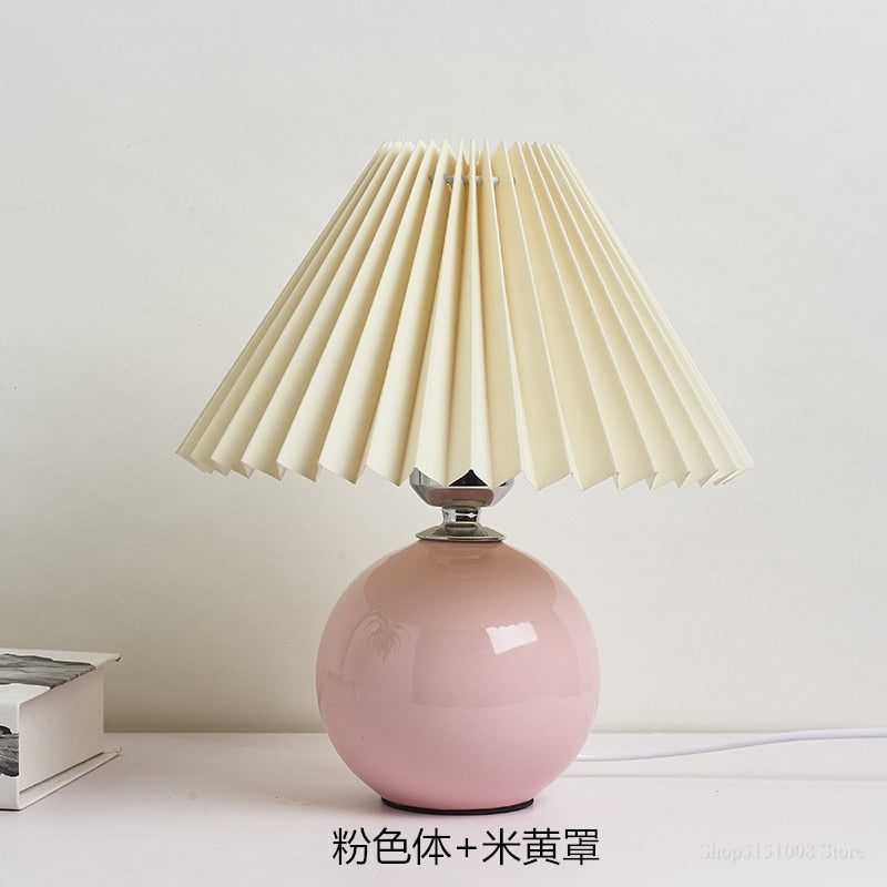 Nordic ceramic Table Lamp Cream Color Pleated Fold Desk Lamp Multicolor Bedside Desk Vestibule Lamp Lampada nightstand Lighting