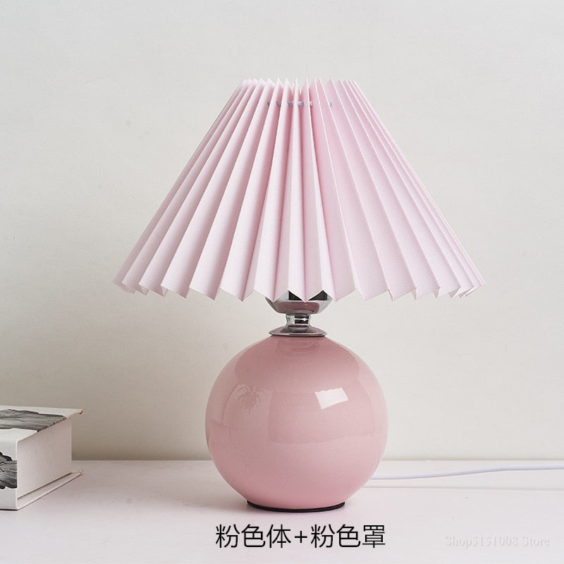 Nordic ceramic Table Lamp Cream Color Pleated Fold Desk Lamp Multicolor Bedside Desk Vestibule Lamp Lampada nightstand Lighting