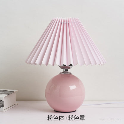 Nordic ceramic Table Lamp Cream Color Pleated Fold Desk Lamp Multicolor Bedside Desk Vestibule Lamp Lampada nightstand Lighting