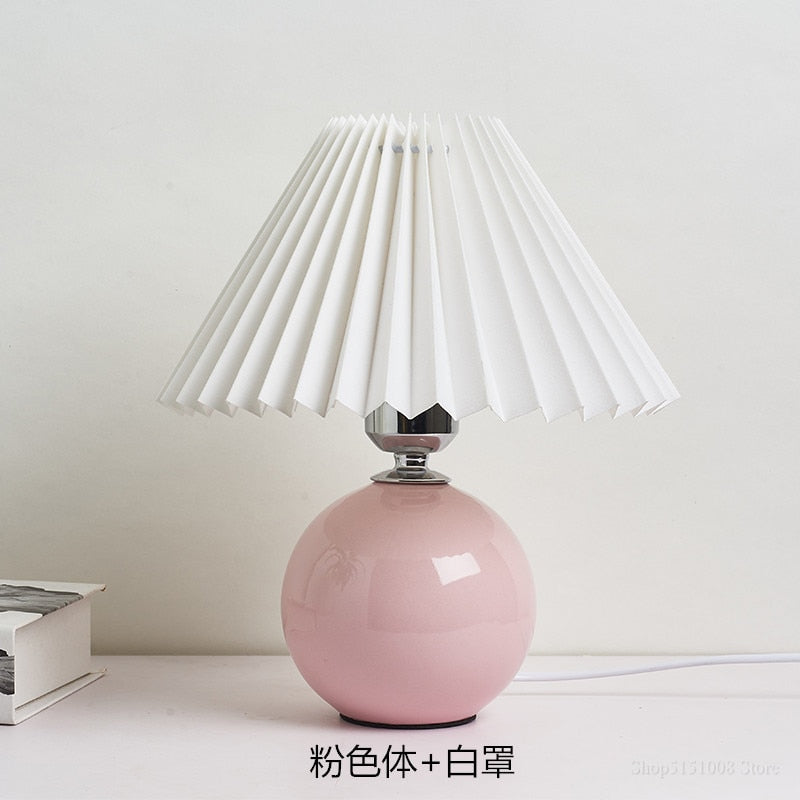 Nordic ceramic Table Lamp Cream Color Pleated Fold Desk Lamp Multicolor Bedside Desk Vestibule Lamp Lampada nightstand Lighting