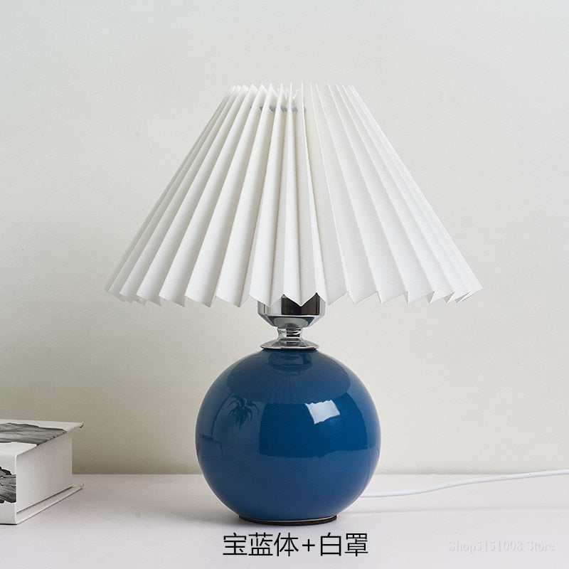 Nordic ceramic Table Lamp Cream Color Pleated Fold Desk Lamp Multicolor Bedside Desk Vestibule Lamp Lampada nightstand Lighting