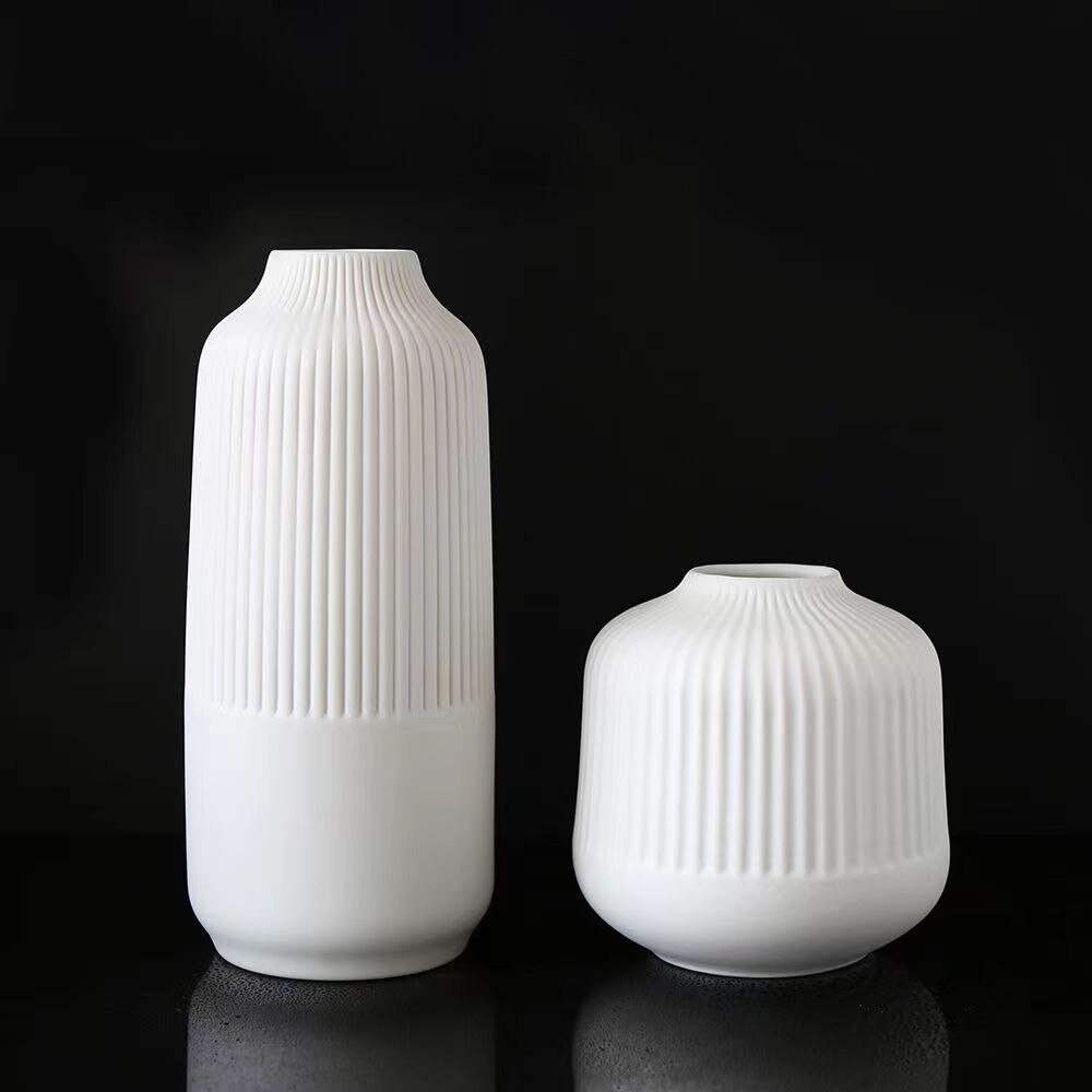 Nordic Small Caliber Insert Dried Flowers Decorative Ceramic Vases Modern Luxury Home Living Room Decoration Vases For Interior