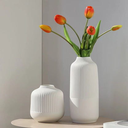 Nordic Small Caliber Insert Dried Flowers Decorative Ceramic Vases Modern Luxury Home Living Room Decoration Vases For Interior