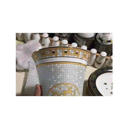 Luxury Ceramic Fashion Red Vase Simple Modern Porcelain Living Room Decoration Home Furnishings Dried Floral Flower Arrangemen